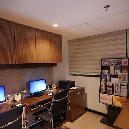 Fortune Select Sg Highway, Ahmedabad - Member Itc Hotels' Group Екстериор снимка