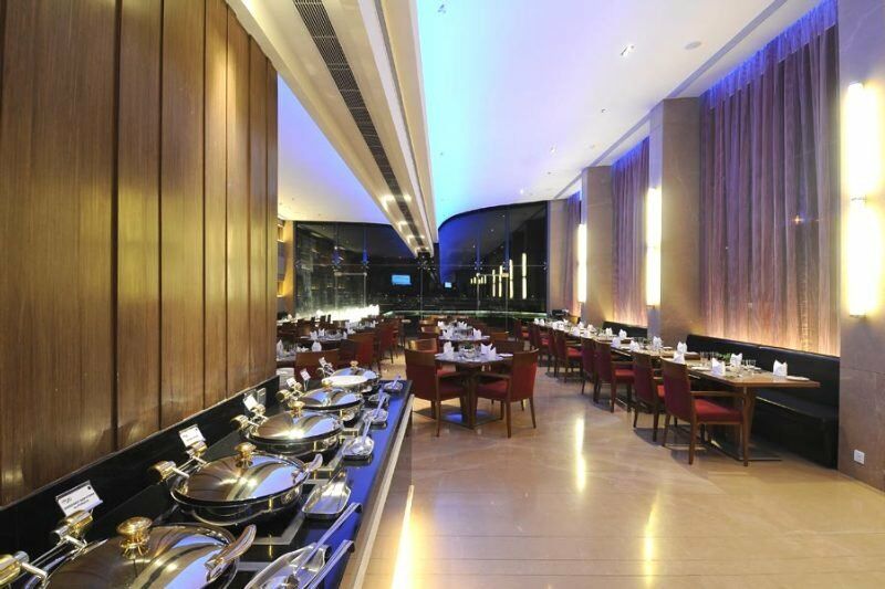 Fortune Select Sg Highway, Ahmedabad - Member Itc Hotels' Group Екстериор снимка
